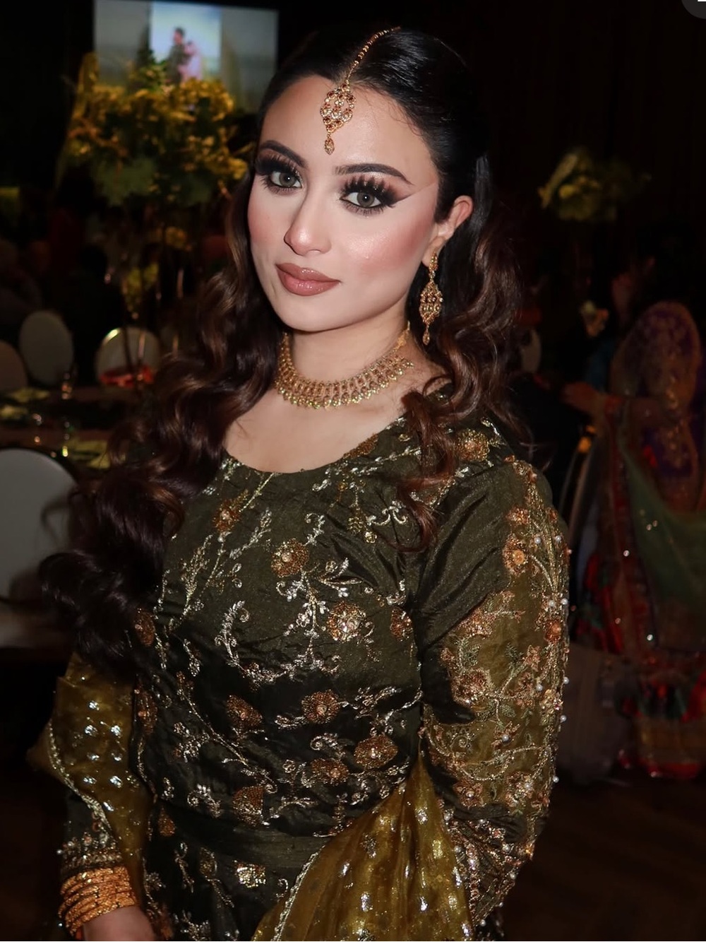 MOHSIN NAVEED RANJHA COUTURE PAKISTANI AUTHENTIC DESIGNER WEDDING FORMAL DRESS - Picture 8 of 14